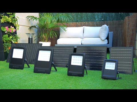 Projetor LED Solar 150W All-Black, Luz Quente 3000K / Luz Branca 6000K, Sensor de Movimento